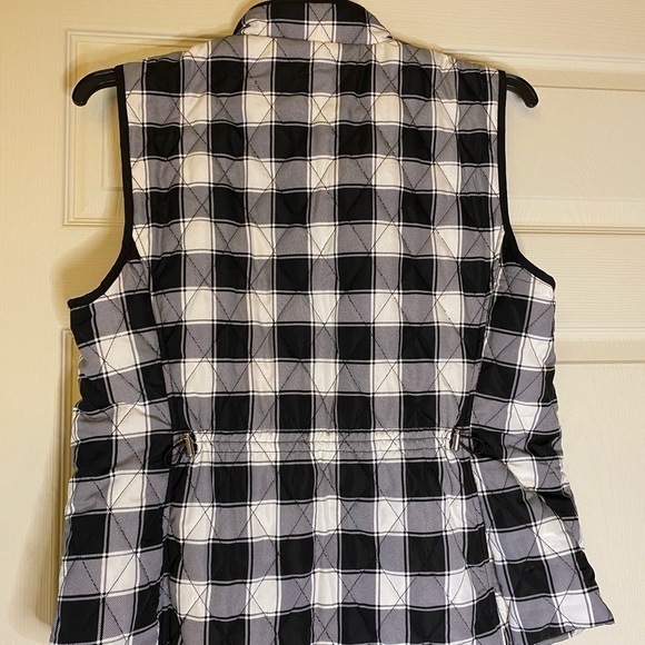 Croft & Barrow Black / White Plaid Size Large womens Vest - Picture 2 of 6